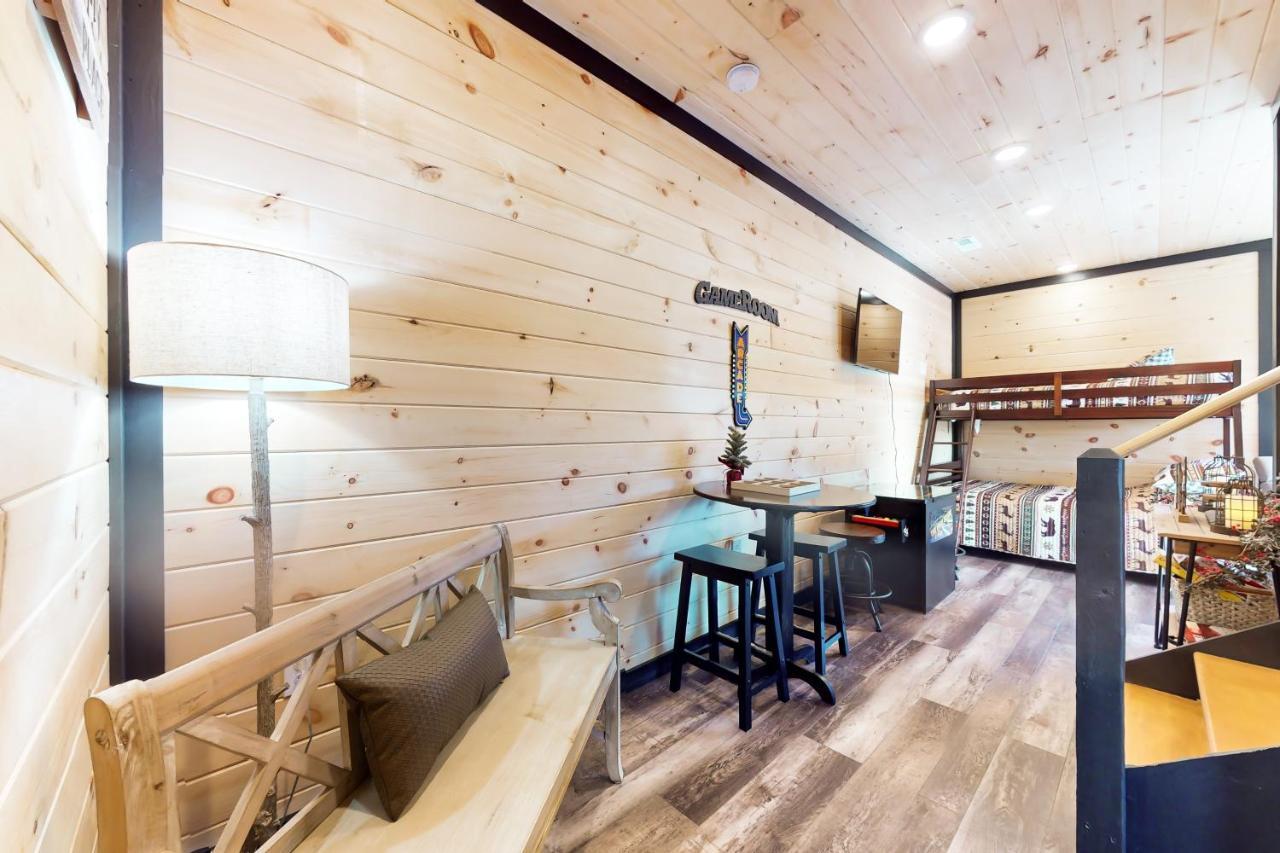 Fiesta Hills Hideaway Villa Sevierville Bagian luar foto