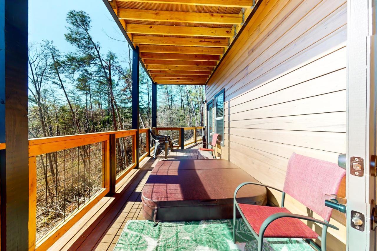 Fiesta Hills Hideaway Villa Sevierville Bagian luar foto